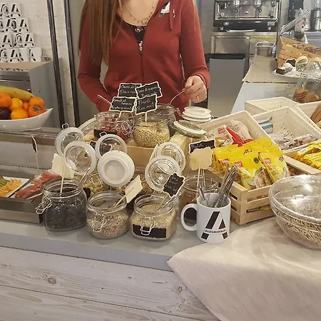 Отель Allegroitalia Espresso Darsena 3*