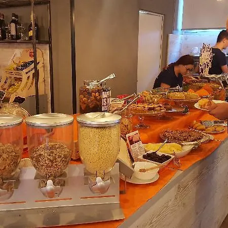 アレグロイタリア エスプレッソ ダルセーナ ホテル 3*